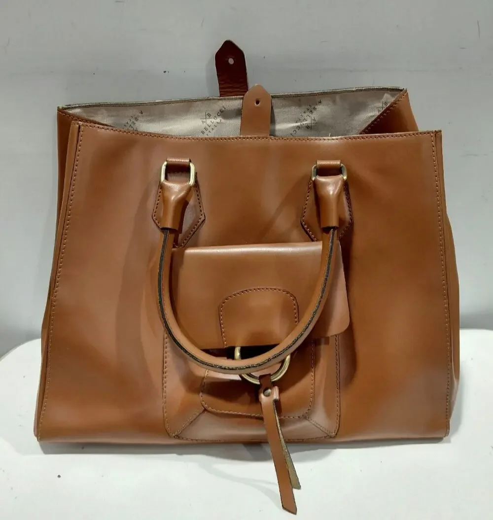 A BELLUCCI XL ITALIAN LEATHER SATCHEL BAG